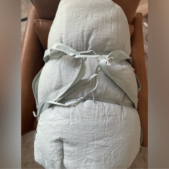 🎉LAST PIECE🎉DREAM STORIES Solid Supersoft Comforter Set - Picture 4 of 7